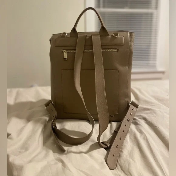 Harper Full Backpack (Leather) in Desert - Picture 11 of 15